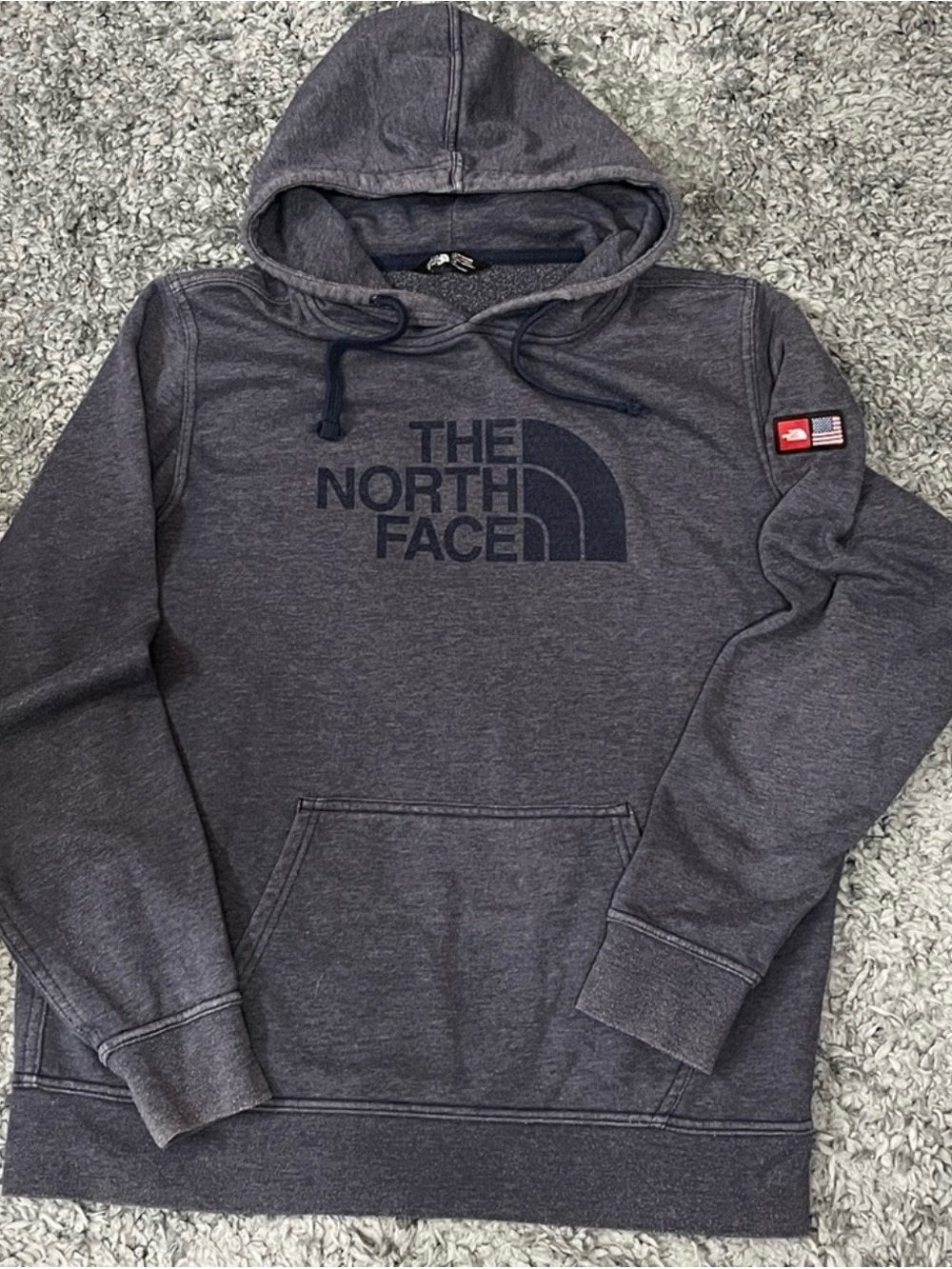 The North Face Men’s Charcoal Gray Logo Pullover Hoodie